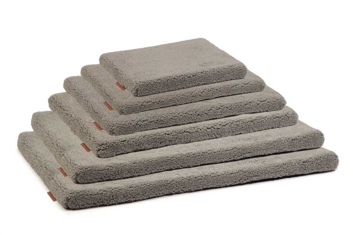 Beeztees Memory Foam Hundekissen Ito - Orthopädisches Hundekissen, wasserdicht, bei 60 °C waschbar